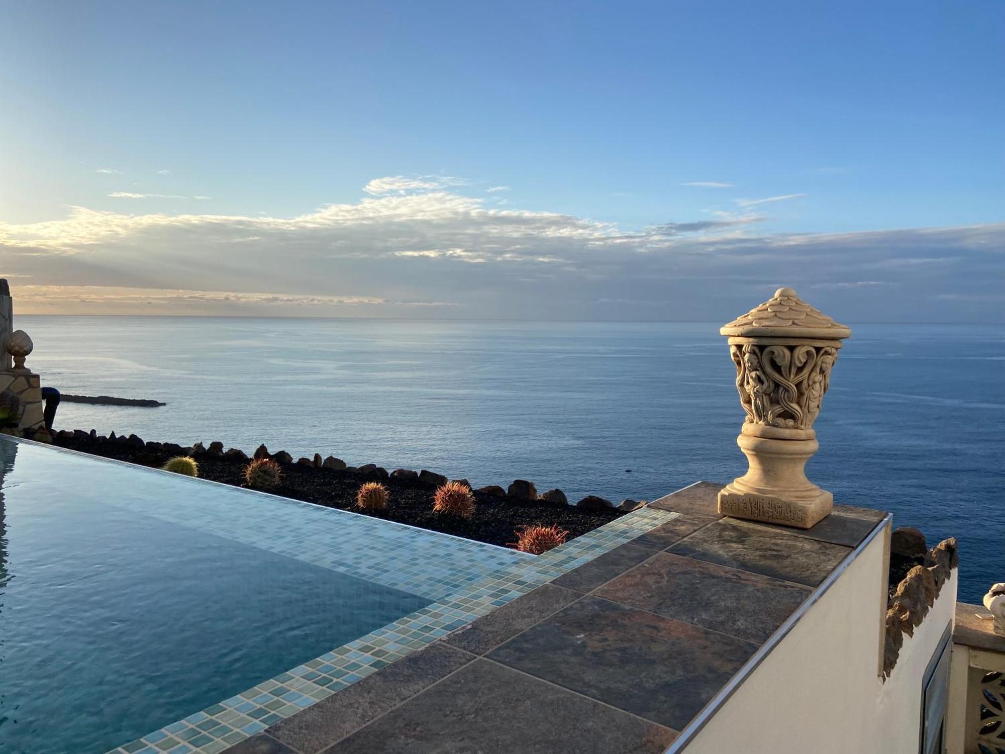 Villa Oasis La Paz - Pelinor Studio - Adults Only Пуерто де ла Крус Екстериор снимка